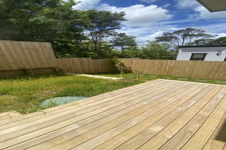 Photo of property in 27/241 Don Buck Road, Massey, Auckland, 0614