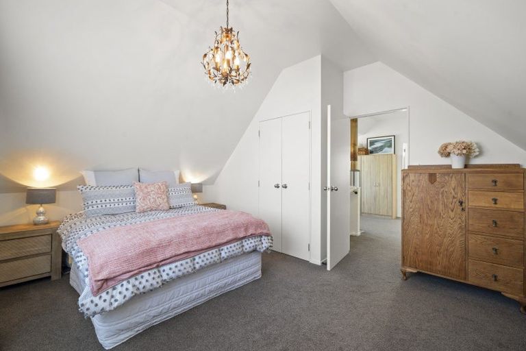 Photo of property in 51 Kiddle Drive, Hilltop, Taupo, 3330