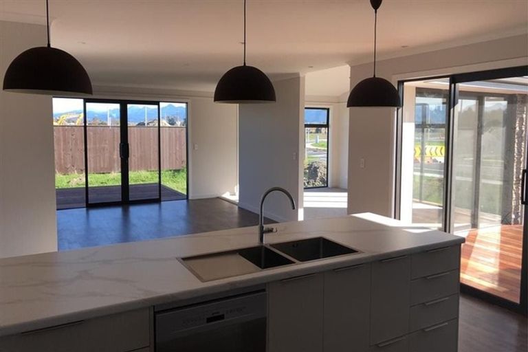 Photo of property in 29 Rose Manor Drive, Springlands, Blenheim, 7201