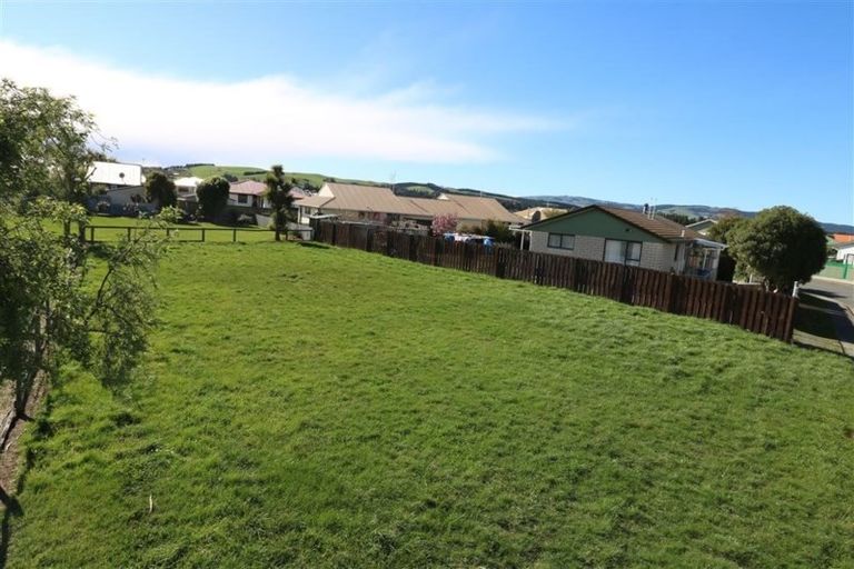 Photo of property in 33 Seadown Crescent, Amberley, 7410