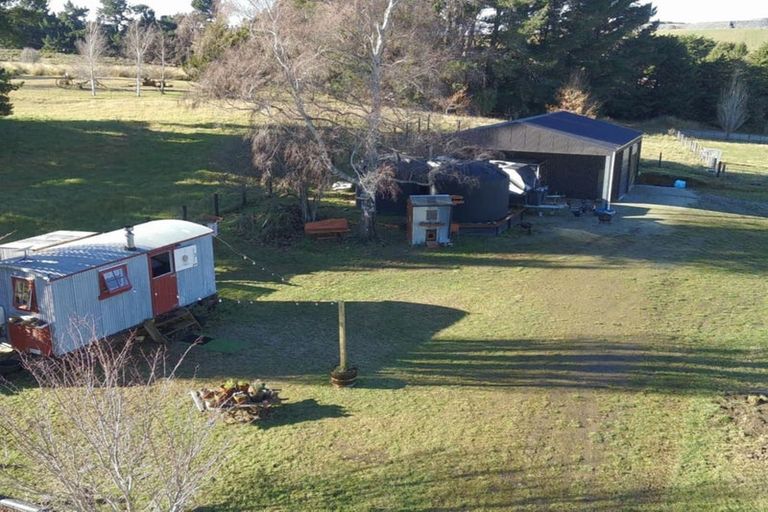 Photo of property in 2 Hill Street, Macraes, Palmerston, 9483