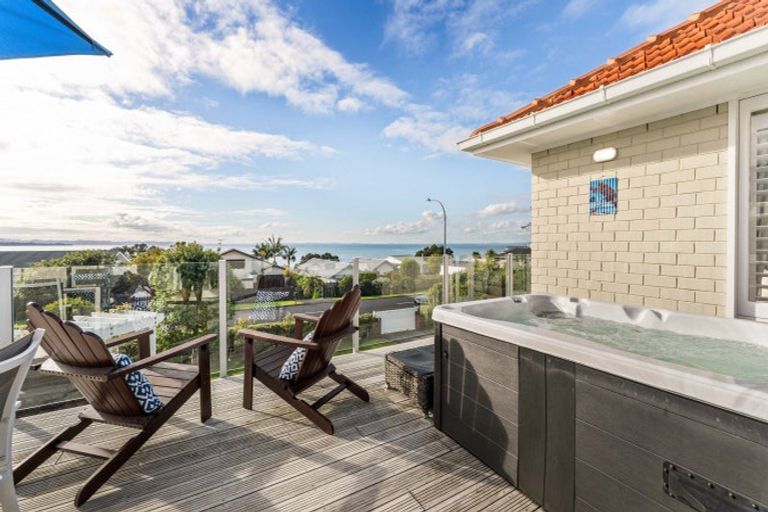 Photo of property in 48 Torkar Road, Clarks Beach, 2122