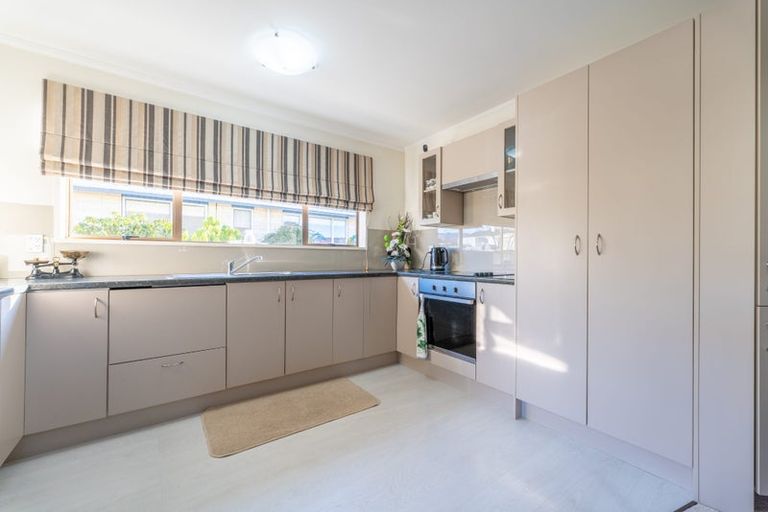 Photo of property in 6 Bond Street, Waimate, 7924