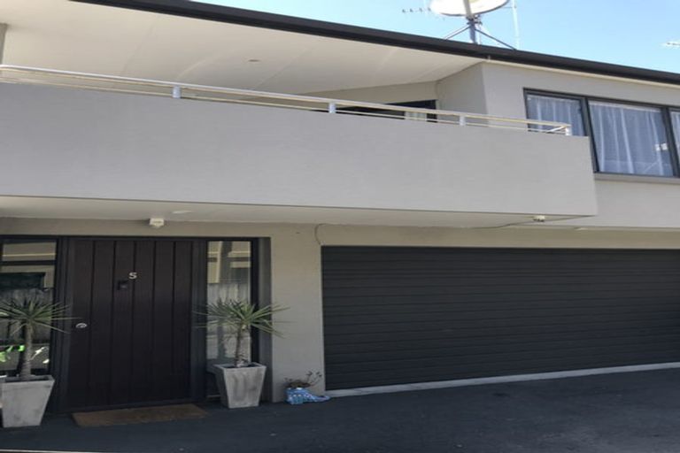 Photo of property in 432u5 Tristram Street, Whitiora, Hamilton, 3200