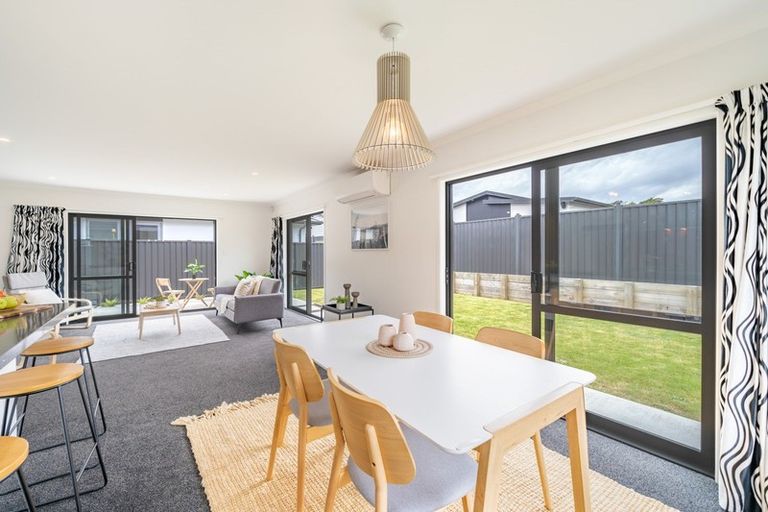 Photo of property in 30 Hopkirk Avenue, Wallaceville, Upper Hutt, 5018