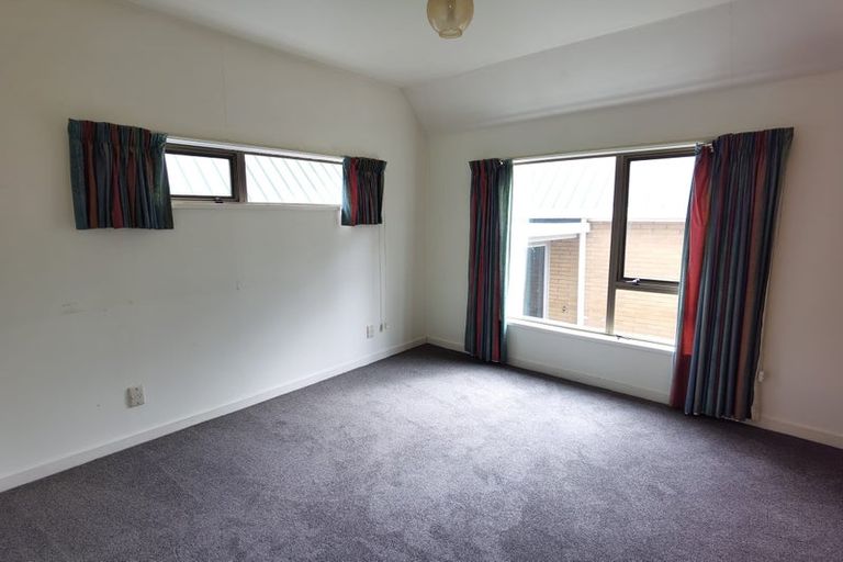 Photo of property in 3 Stormont Place, Avonhead, Christchurch, 8042