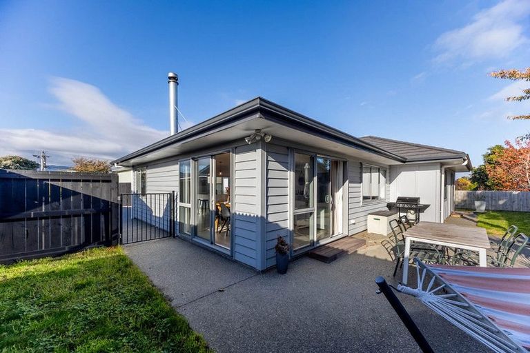 Photo of property in 19b Francis Road, Paraparaumu Beach, Paraparaumu, 5032