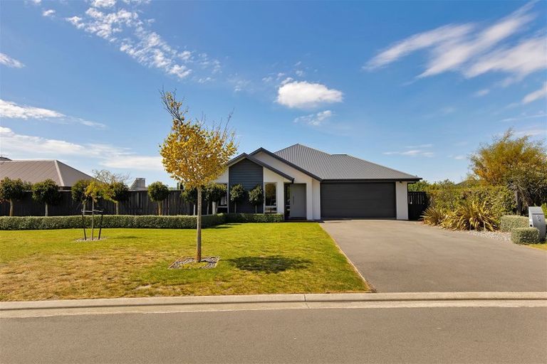 Photo of property in 8 Simms Lane, West Melton, 7618