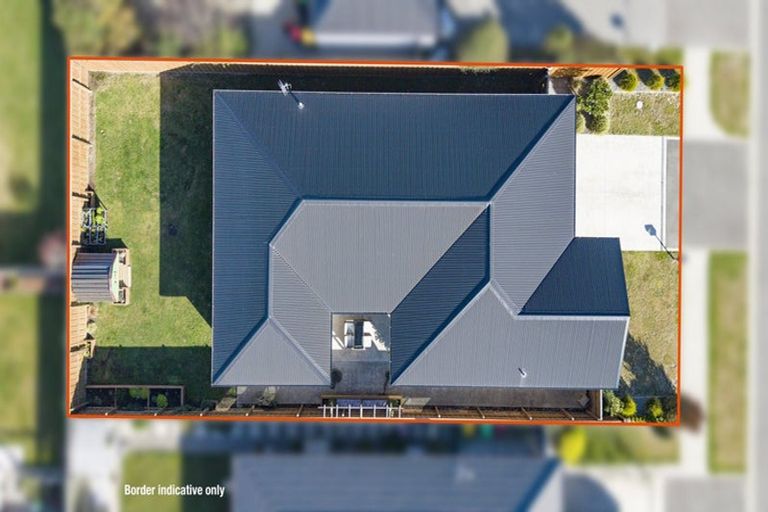 Photo of property in 14 Northmoor Boulevard, Rolleston, 7615