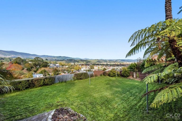 Photo of property in 12 Alleyne Court, Brown Owl, Upper Hutt, 5018