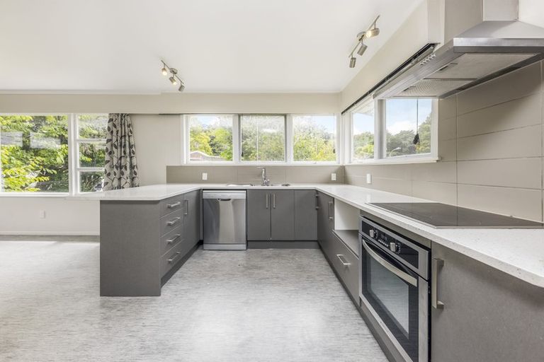 Photo of property in 1/46 Scenic Drive, Manurewa, Auckland, 2102