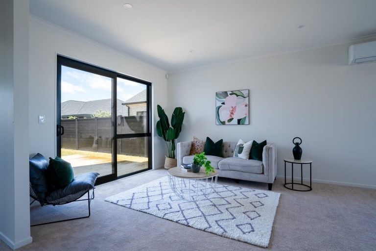 Photo of property in 40 Isobel Hodgson Drive, Cambridge, 3434