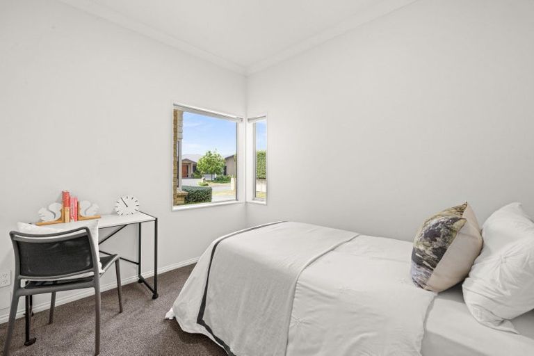 Photo of property in 6 Scott Place, Havelock North, 4130