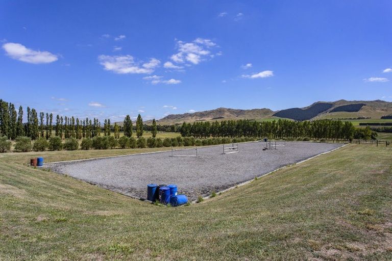 Photo of property in 859 Waikari Valley Road, Scargill, Amberley, 7483