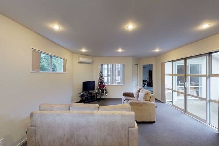 Photo of property in 11c Lyndon Street, Riccarton, Christchurch, 8011