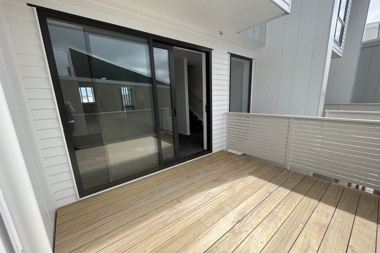 Photo of property in 15 Kamahi Place, Paraparaumu, 5032