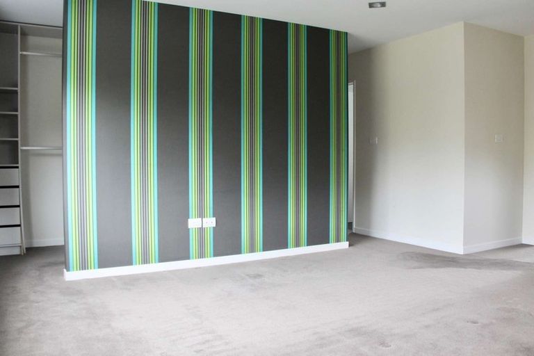 Photo of property in 13 Pin Oak Drive, Schnapper Rock, Auckland, 0632