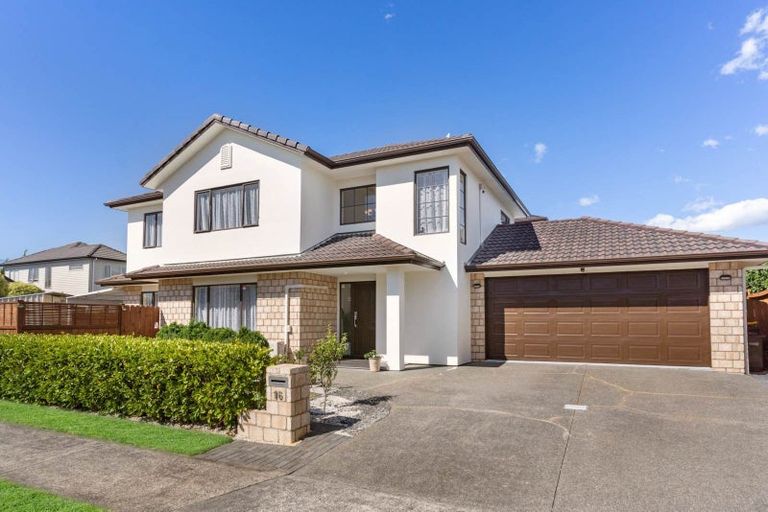 Photo of property in 16 Janway Avenue, Flat Bush, Auckland, 2016