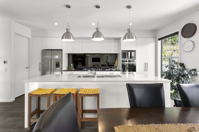 Photo of property in 15 Kakemai Rise, Pyes Pa, Tauranga, 3112