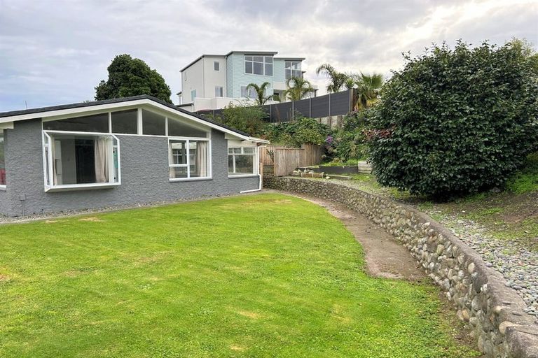Photo of property in 75a Ocean Road, Paraparaumu Beach, Paraparaumu, 5032