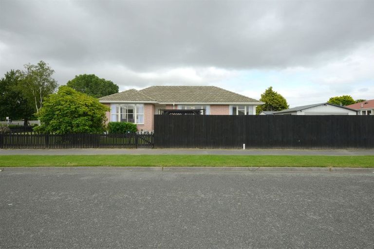 Photo of property in 54 Redgrave Street, Hoon Hay, Christchurch, 8025