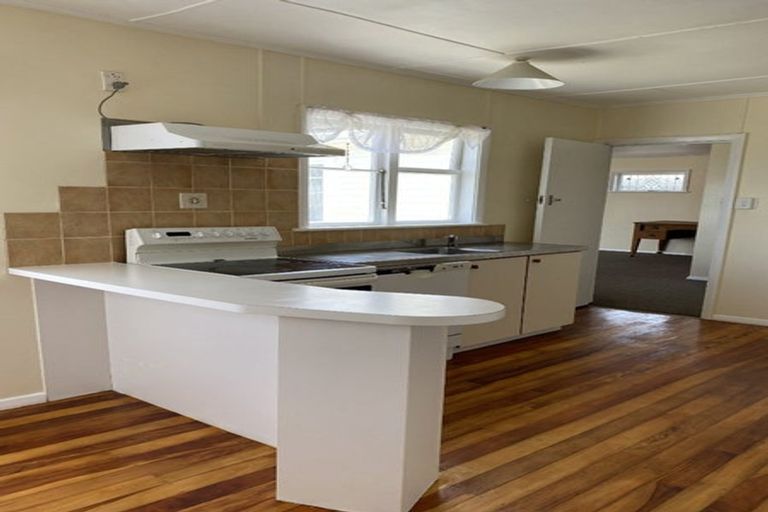 Photo of property in 22 Hay Street, Wainuiomata, Lower Hutt, 5014