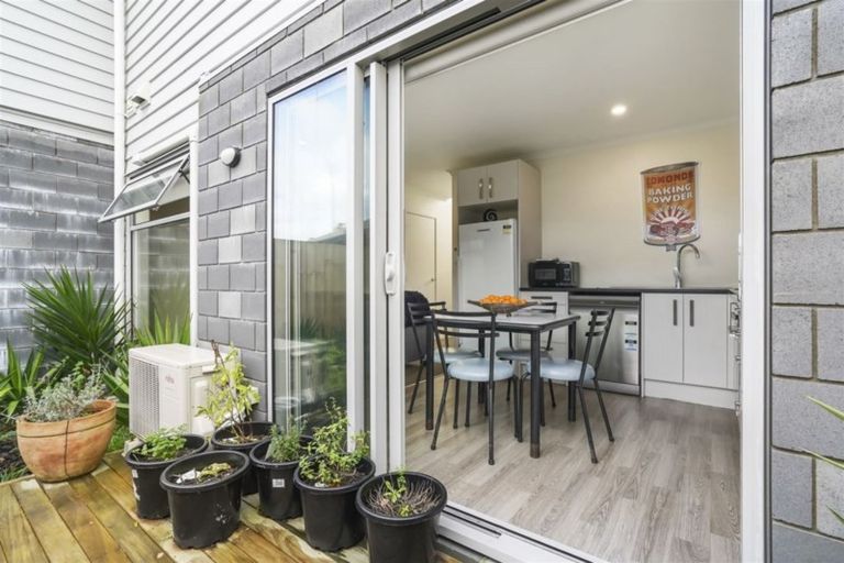 Photo of property in 215u4 Massey Street, Frankton, Hamilton, 3204