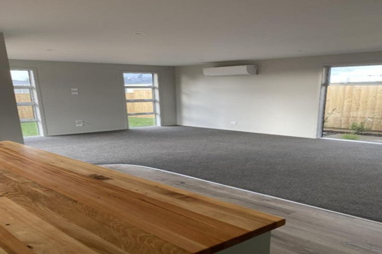 Photo of property in 239a Huatoki Street, Upper Vogeltown, New Plymouth, 4310