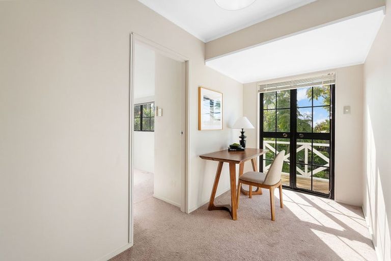 Photo of property in 2/97 Matipo Road, Mairangi Bay, Auckland, 0630