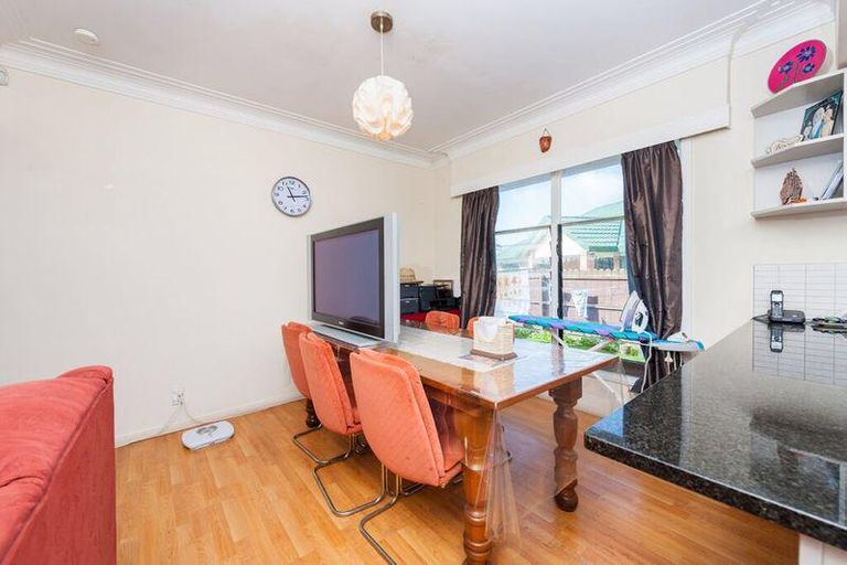 Photo of property in 111 Manuroa Road, Takanini, 2112