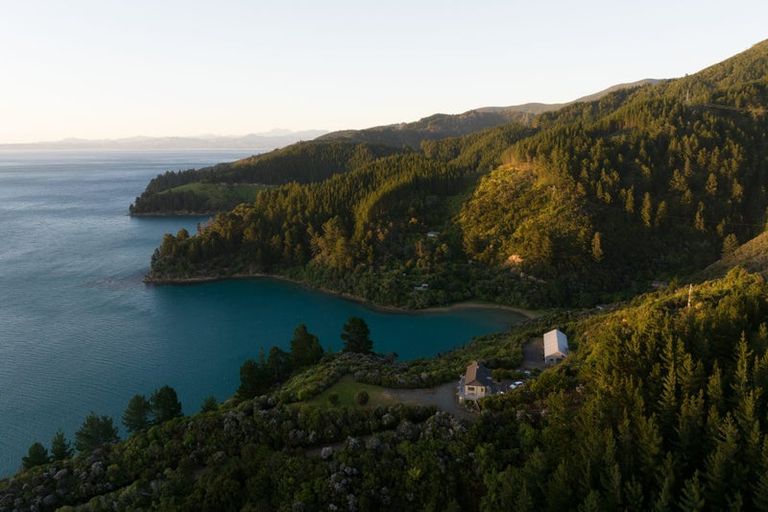Photo of property in 1786 Port Underwood Road, Port Underwood, Picton, 7281