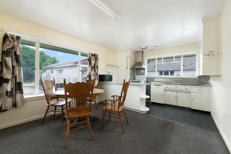 Photo of property in 6 Awatea Road, Hornby, Christchurch, 8042