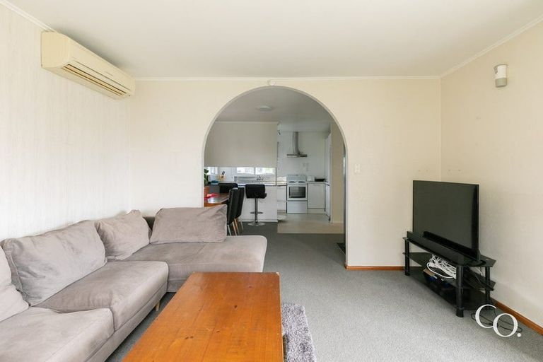 Photo of property in 24 Mill Road, Clive, 4102