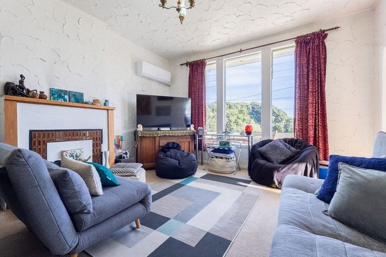 Photo of property in 25 The Esplanade, Raumati South, Paraparaumu, 5032