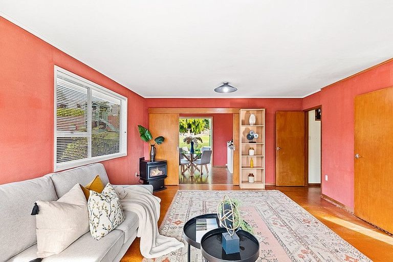 Photo of property in 54 Lemnos Place, Titirangi, Auckland, 0604