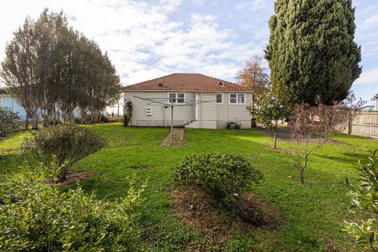 Photo of property in 98 Fairfield Road, Fairfield, Hamilton, 3214