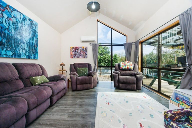 Photo of property in 11 Kairanga Bunnythorpe Road, Bunnythorpe, Palmerston North, 4478