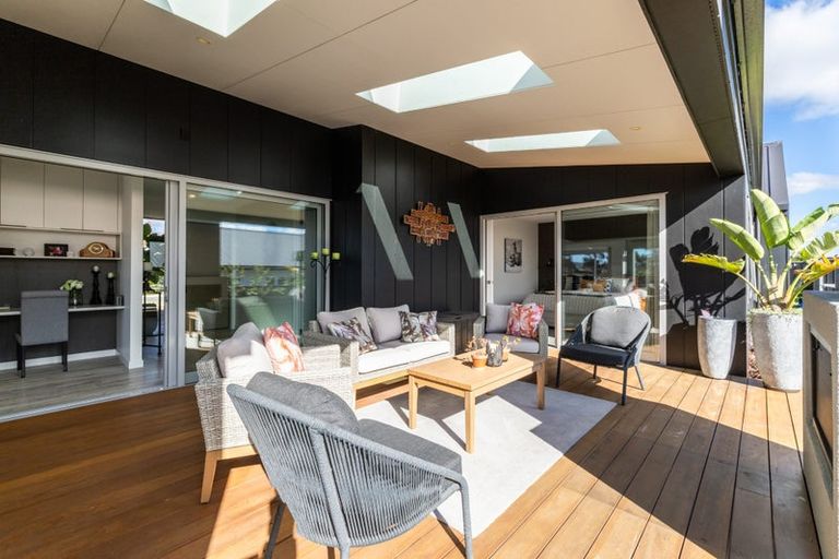 Photo of property in 143 Arataki Road, Havelock North, 4130