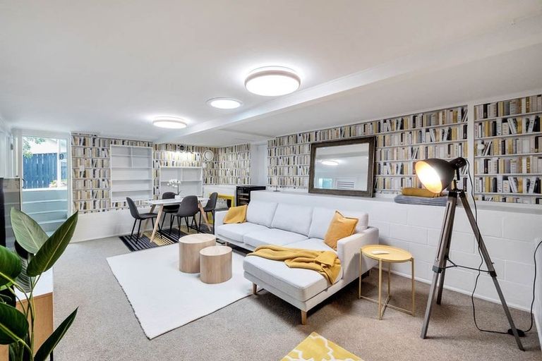 Photo of property in 6 Tyne Road, Forrest Hill, Auckland, 0620