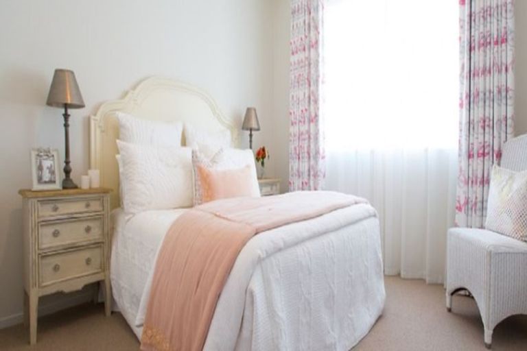 Photo of property in 1 Breton Road, Karaka, Papakura, 2113