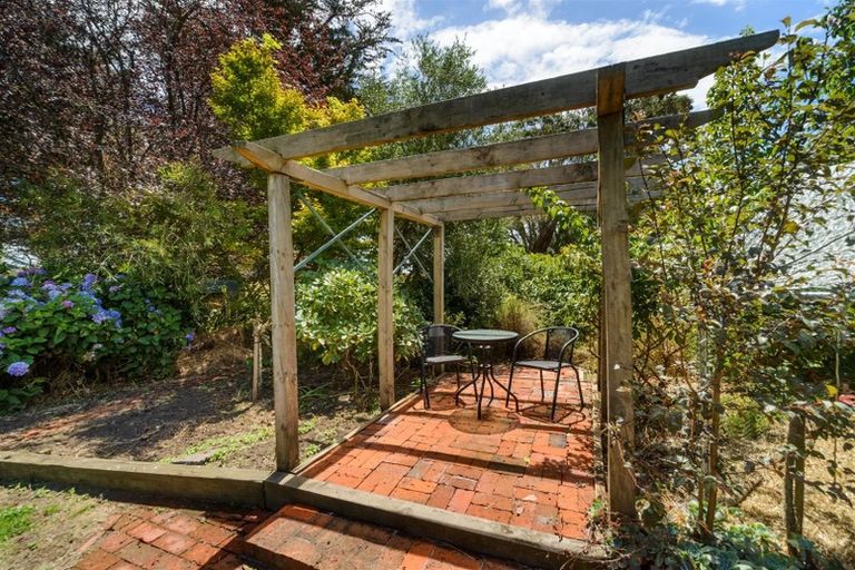 Photo of property in 40 Milne Street, Marton, 4710