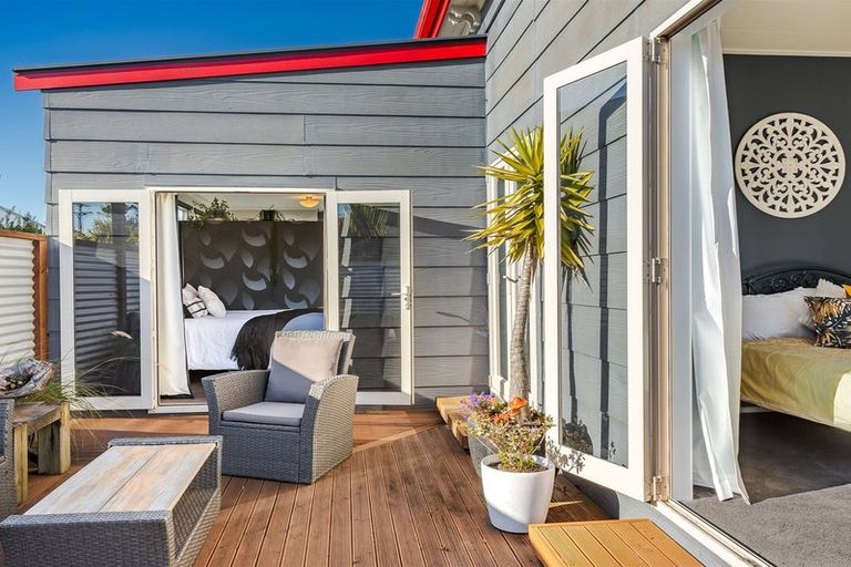 Photo of property in 53 Queen Street, Westport, 7825