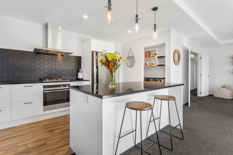 Photo of property in 5 Little Gem Road, Hornby, Christchurch, 8025