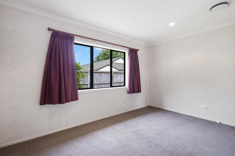 Photo of property in 14 Mirbeck Avenue, Cambridge, 3434