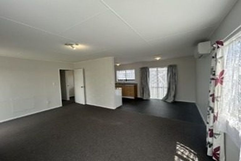 Photo of property in 18a Stuckey Street, Levin, 5510
