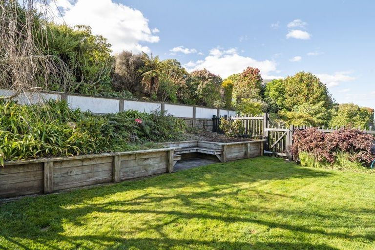 Photo of property in 18 Rhodes Fall, Rangatira Park, Taupo, 3330