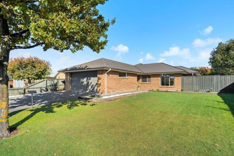 Photo of property in 23 Overbury Crescent, Rolleston, 7614