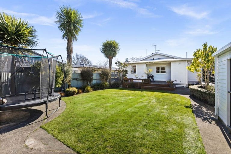 Photo of property in 515 Wellwood Street, Saint Leonards, Hastings, 4120