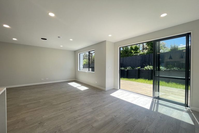 Photo of property in 355c Beach Road, Campbells Bay, Auckland, 0630