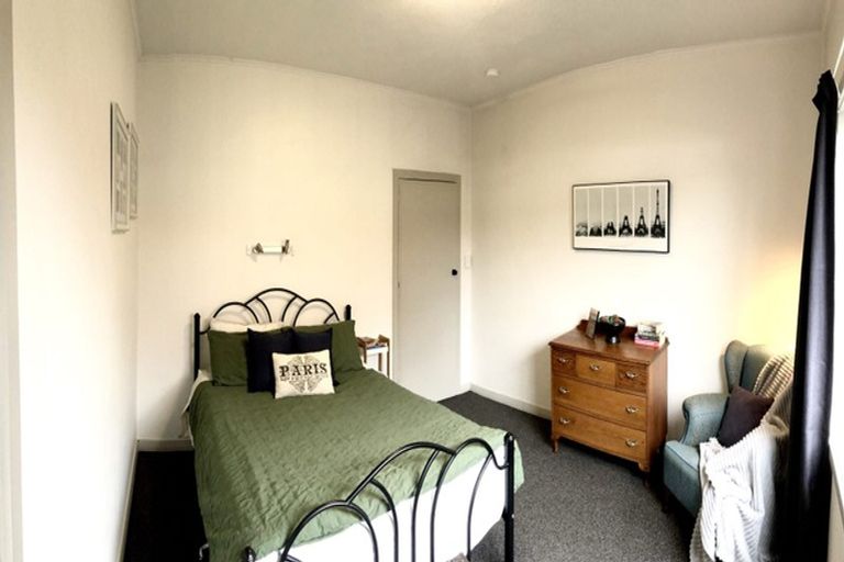 Photo of property in 33 Winsor Crescent, Spreydon, Christchurch, 8024